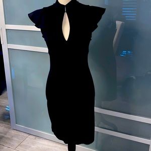 Babe bk cocktail dress, 2inch above the knee, size small!